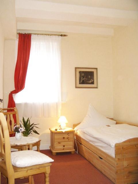 Gastehaus Deutsches Haus Hotel Northeim Værelse billede